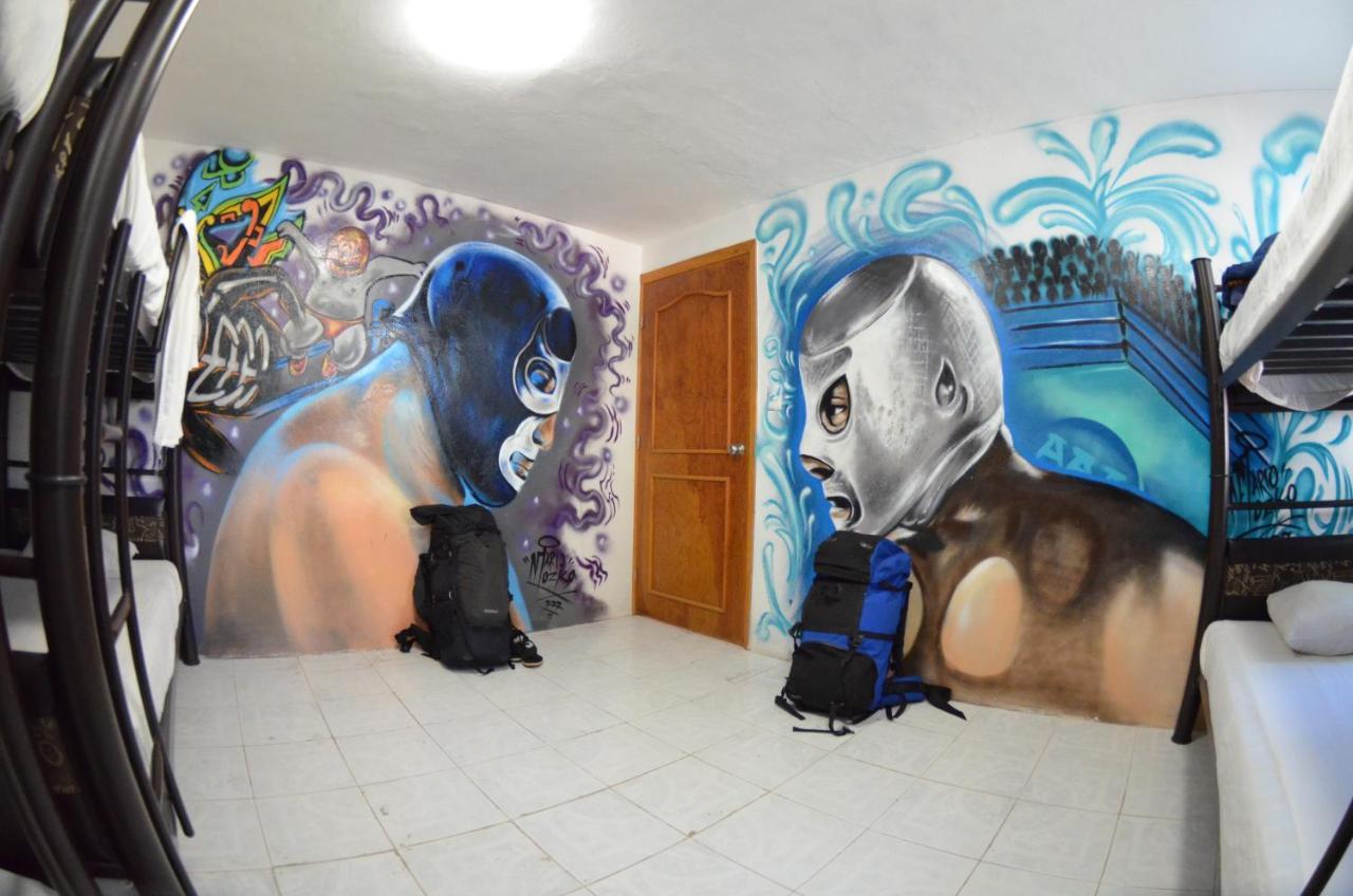 Fiesta Party Hostel - 칸쿤 외부 사진
