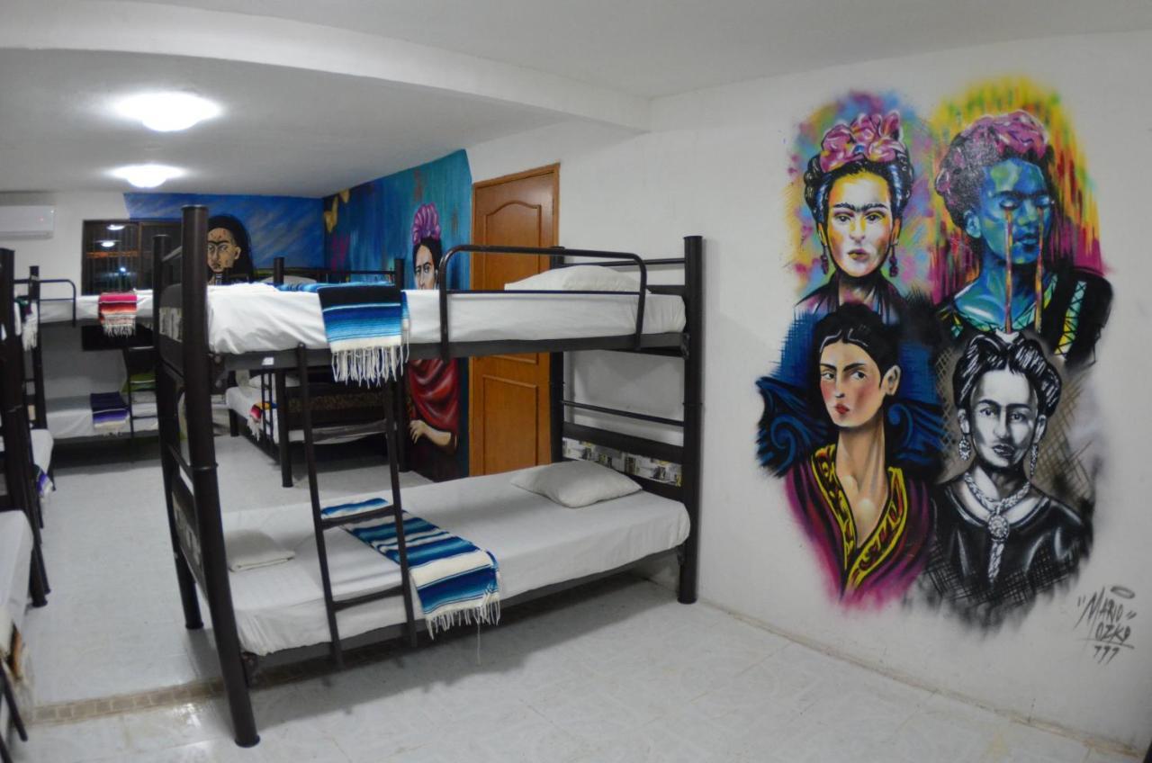 Fiesta Party Hostel - 칸쿤 외부 사진