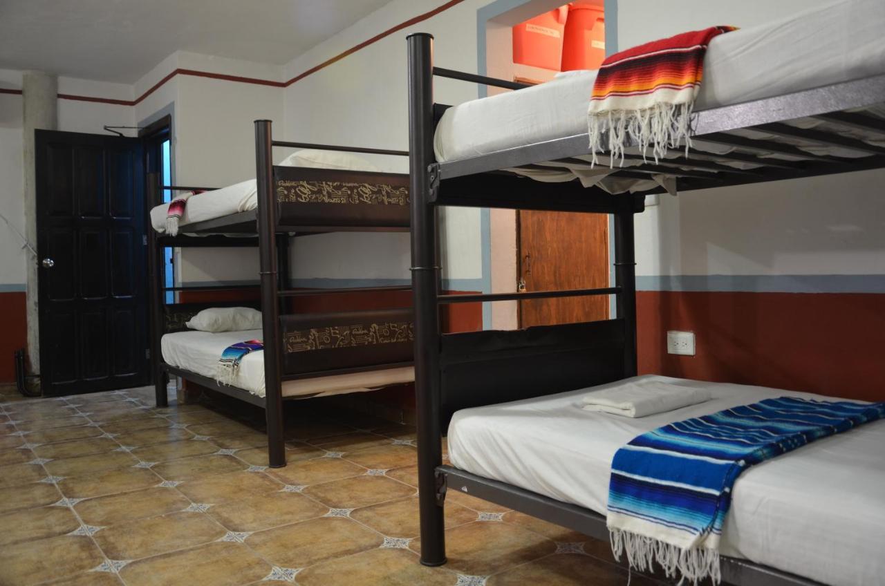 Fiesta Party Hostel - 칸쿤 외부 사진