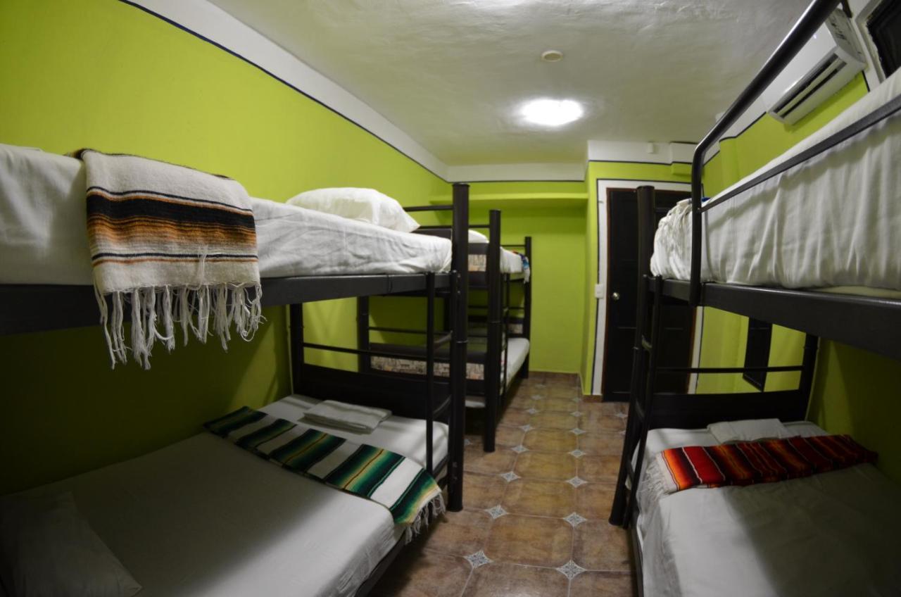Fiesta Party Hostel - 칸쿤 외부 사진